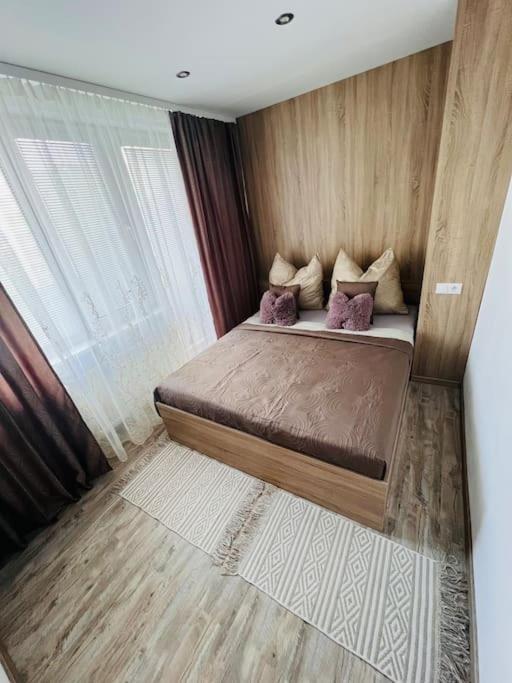 Sparrow Apartmens 3 Apartment Кошице Екстериор снимка