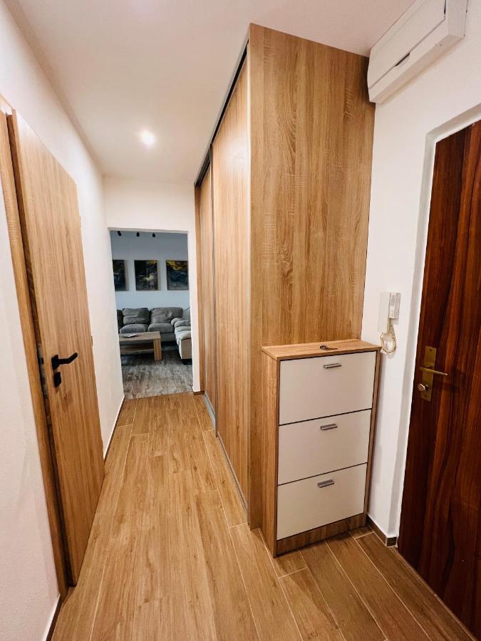 Sparrow Apartmens 3 Apartment Кошице Екстериор снимка